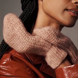 By Anthropologie | Pink Waffle Mittens